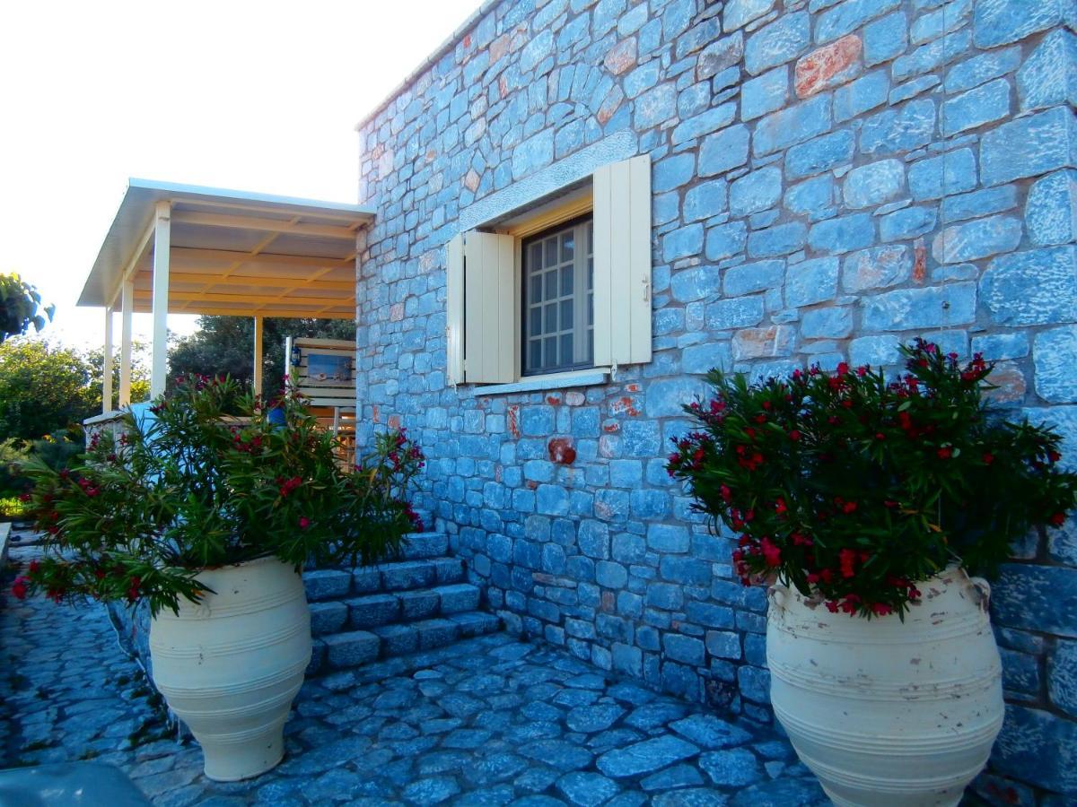 Villa Tzortzakos By Holiday Homes Mavrovoúnion 外观 照片