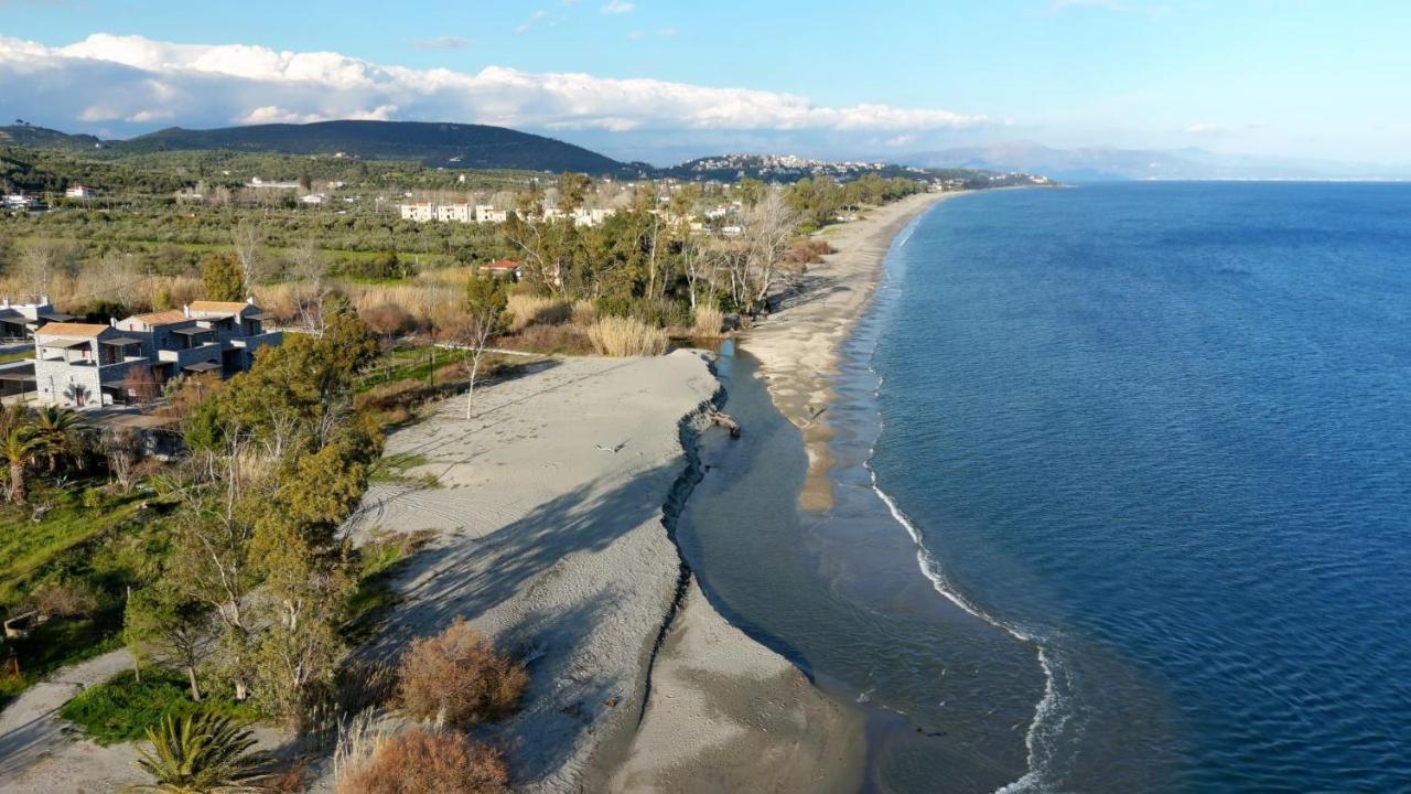 Villa Tzortzakos By Holiday Homes Mavrovoúnion 外观 照片